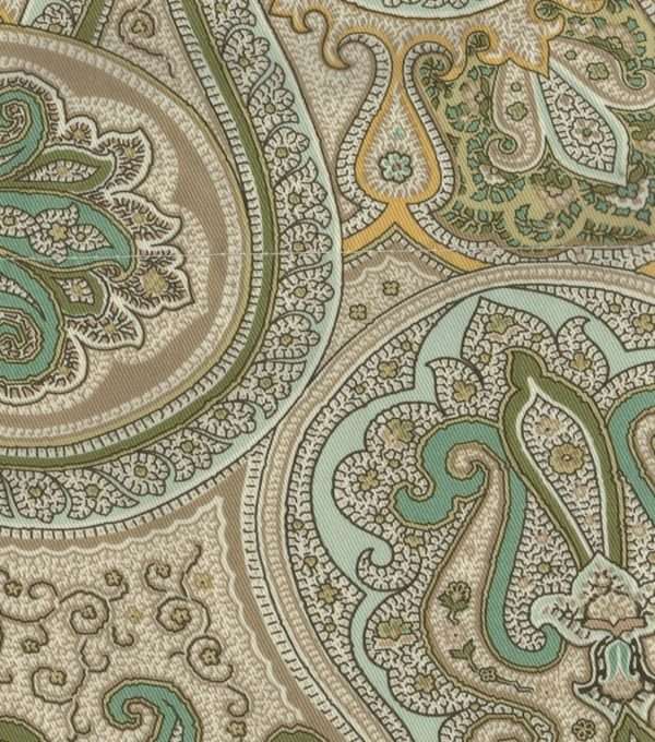 Paddock Shawl Paisley Vivian M Valance - Image 4